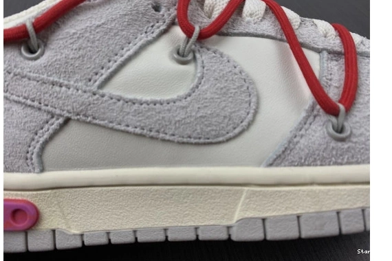 DJ0950-103 Dunk Low Lot Nike O-W 40 0930